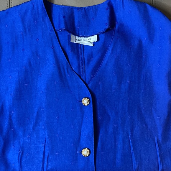 💐 vintage Pearl button up royal blue vintage blouse - Picture 1 of 6